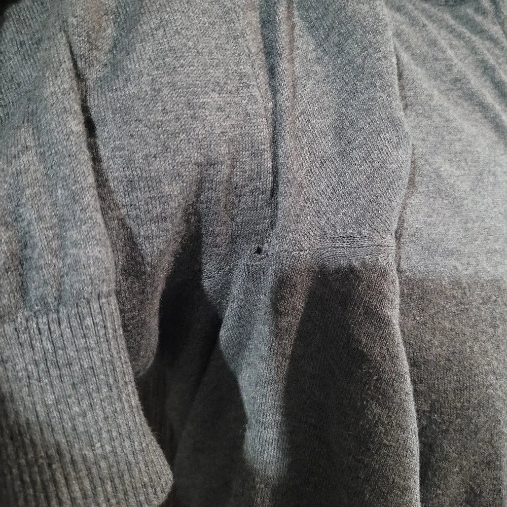 Johnnie-O Bailey Quarter-Zip Pullover Sweater M Charcoal Cotton Silk Blend FLAW
